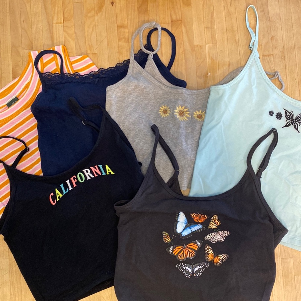 AE, Hollister,& wild fable crop tanks